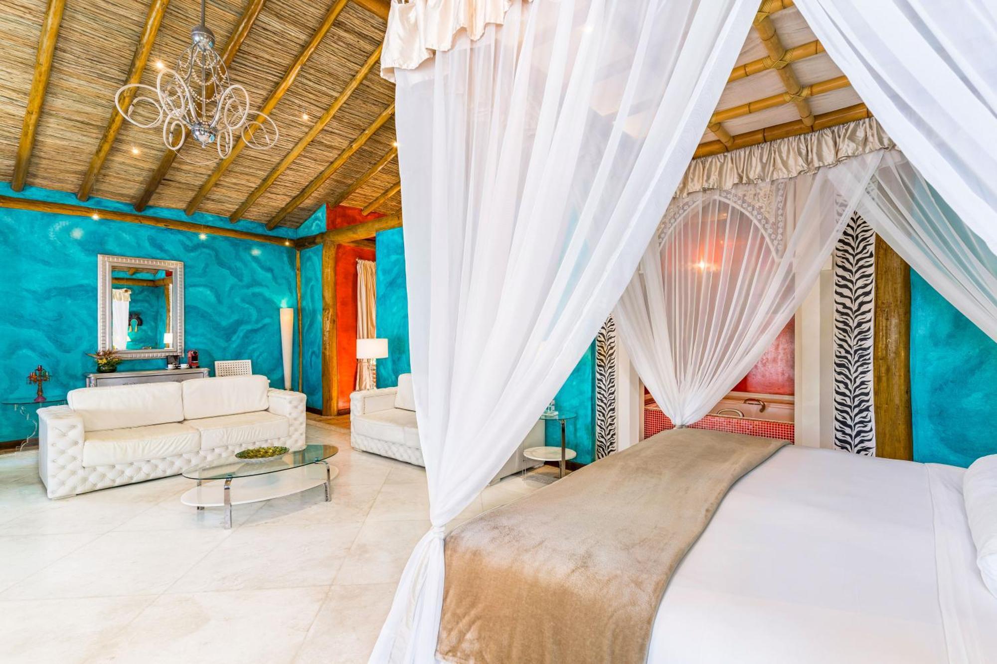 Dpny Beach Hotel & Spa Ilhabela Esterno foto Suite at the Hard Rock Hotel