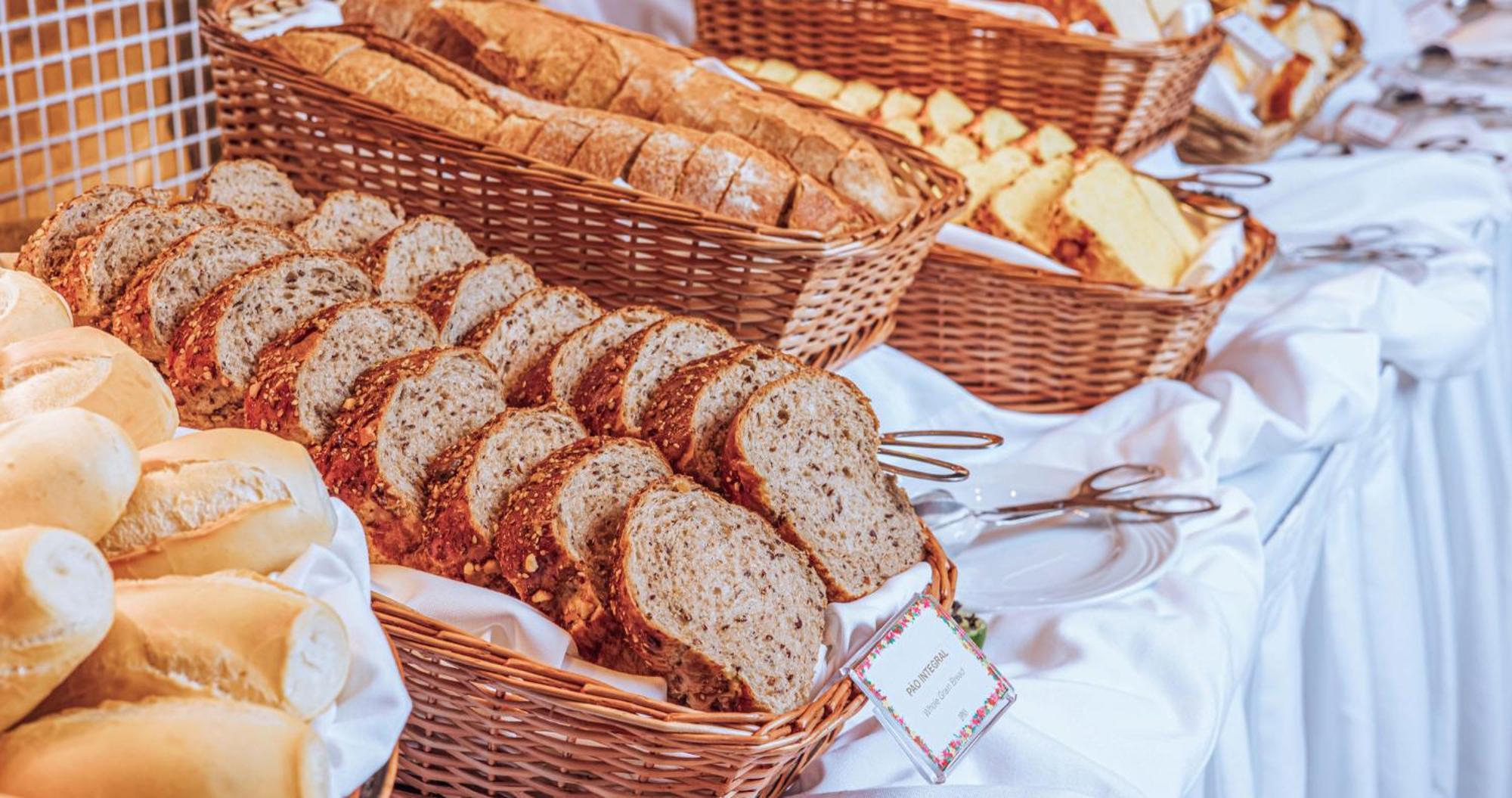 Dpny Beach Hotel & Spa Ilhabela Esterno foto Bread