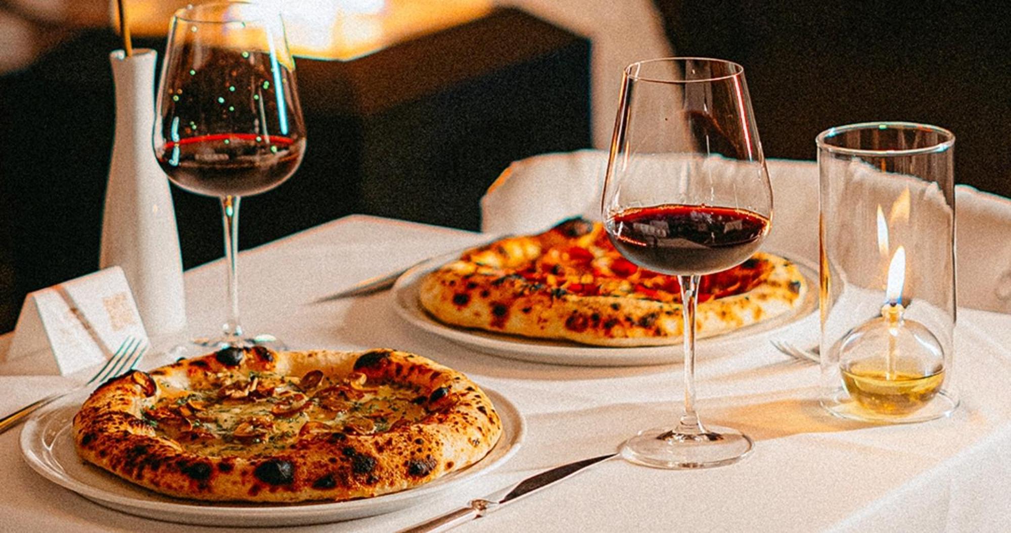 Dpny Beach Hotel & Spa Ilhabela Esterno foto Wine and pizza