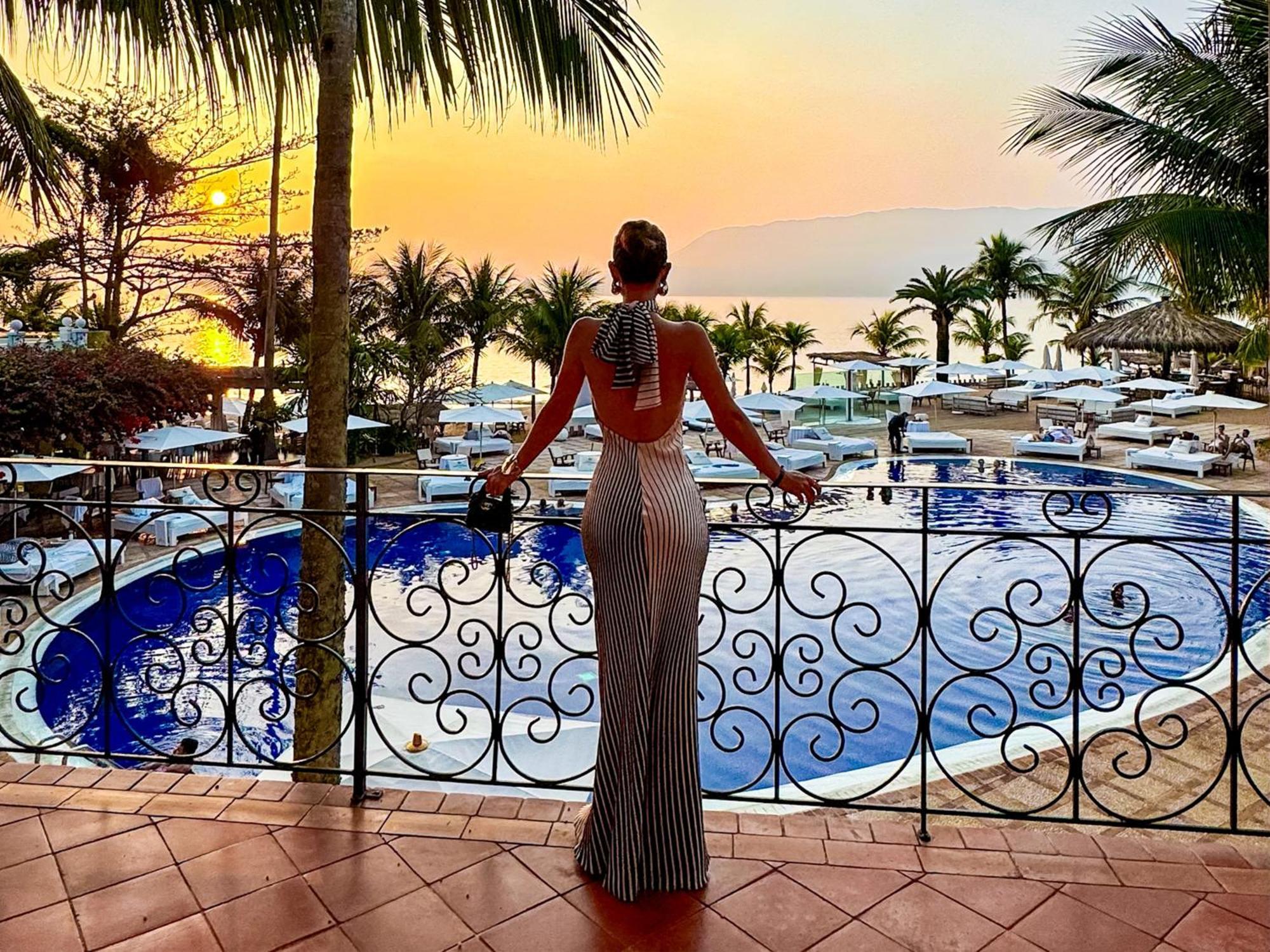 Dpny Beach Hotel & Spa Ilhabela Esterno foto Sunset at the Hard Rock Hotel